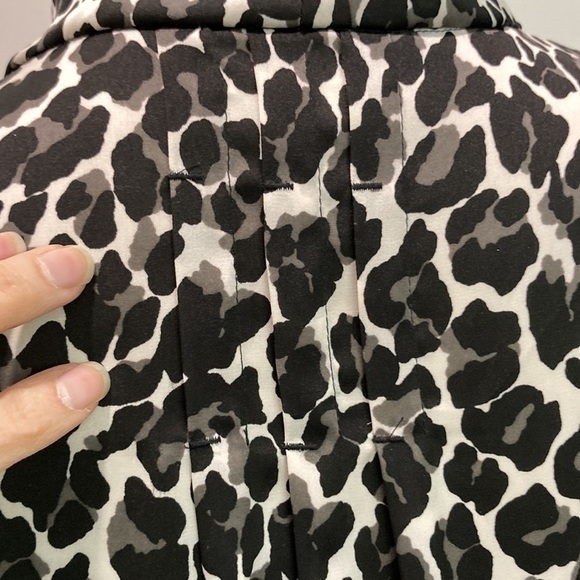 CALVIN Klein Leopard Print Cowl Neck Sleeveless Blouse - Picture 12 of 14